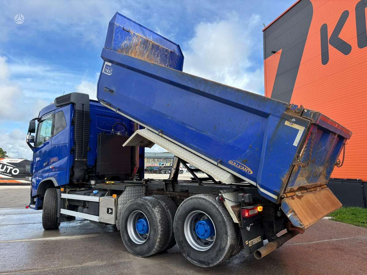 Volvo FH 16 650 6x4, самосвалы