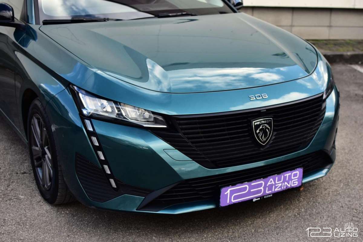 Peugeot 308, 1.2 l., Универсал