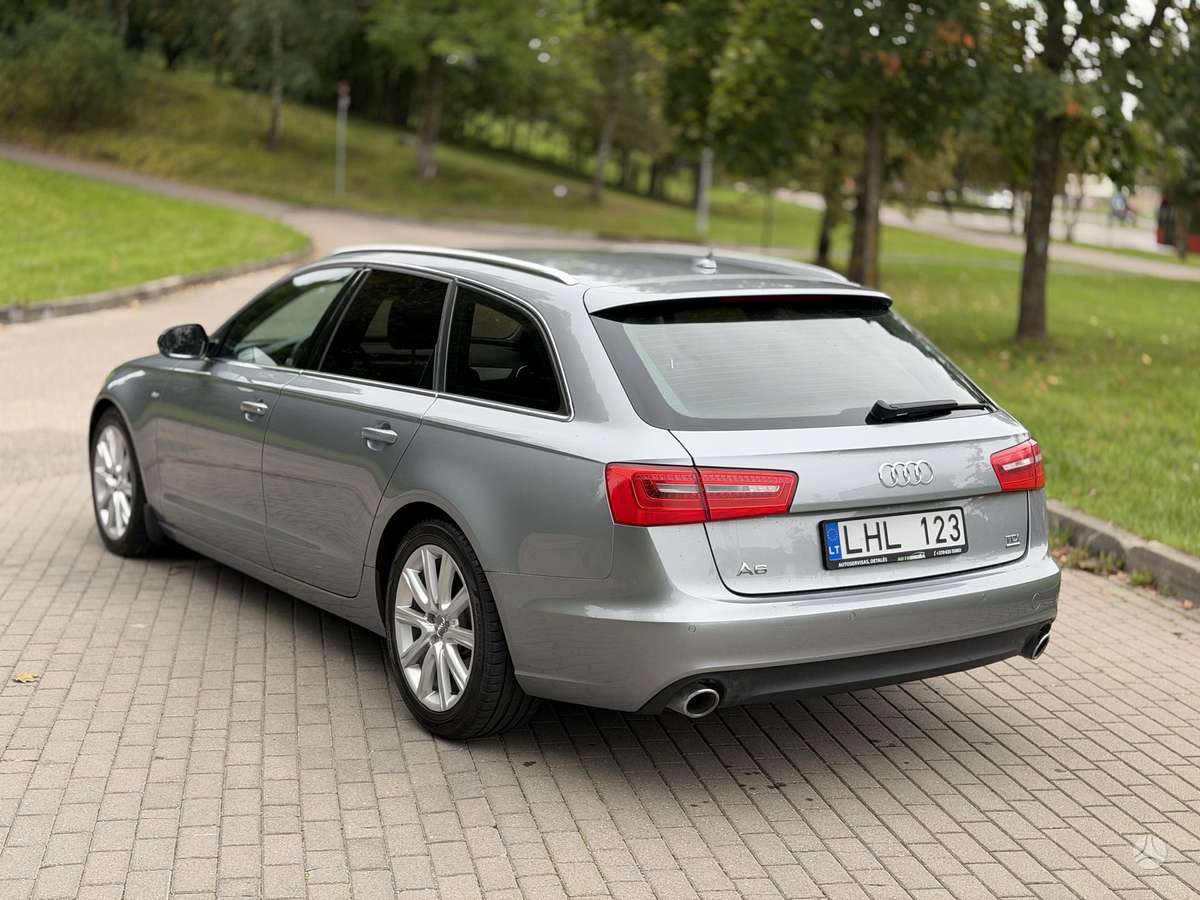 Audi A6, 3.0 l., wagon