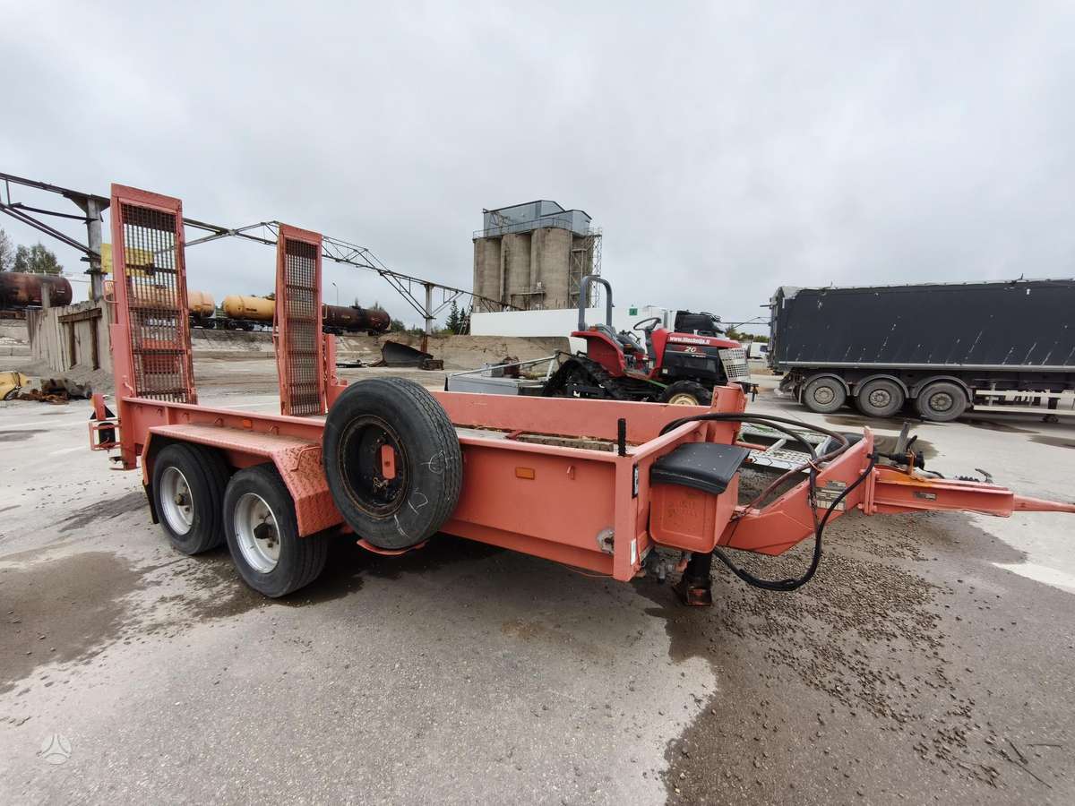 Blomenroehr, auto transporter