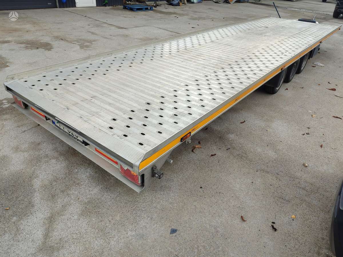 -Kita- GROMEX L3-3500, passenger car trailers
