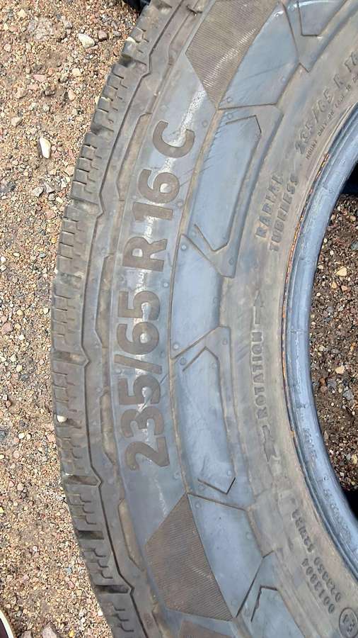 Continental VanContact Winter, всесезонные 235/65 R16
