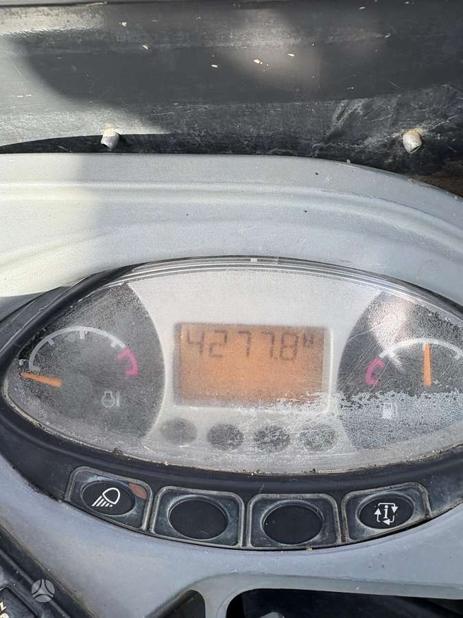 Bobcat E20, mini ekskavatoriai