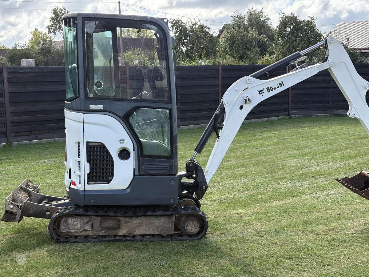 Bobcat E20, mini ekskavatoriai