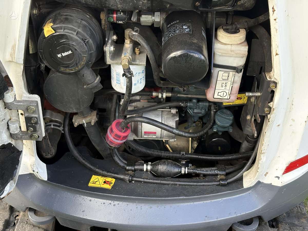 Bobcat E20, mini ekskavatoriai