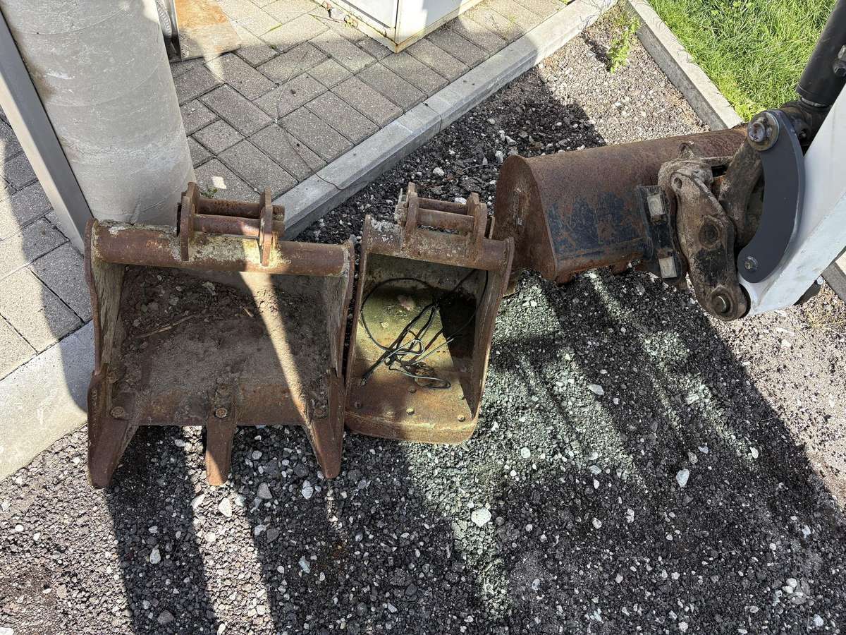 Bobcat E20, mini ekskavatoriai