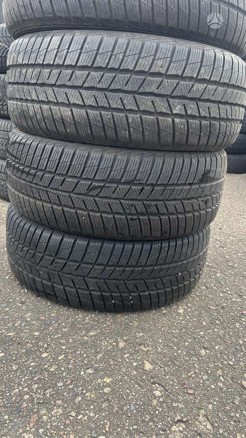 Barum Poliaris 5, winter 235/50 R19