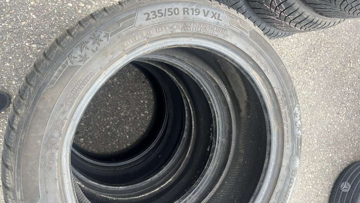 Barum Poliaris 5, winter 235/50 R19