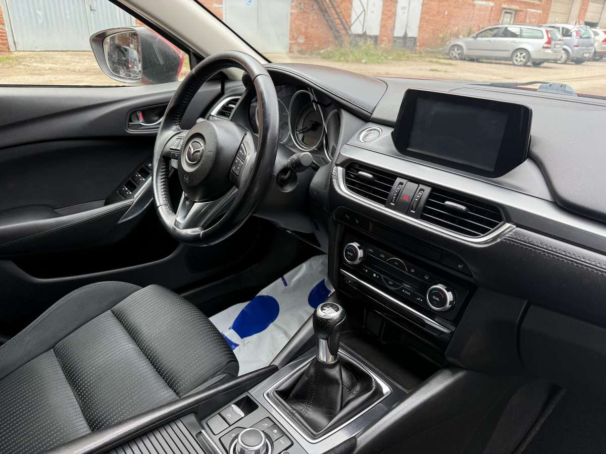 Mazda 6, 2.2 l., wagon