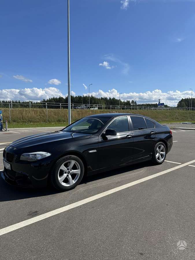 BMW 520, 2.0 l., Седан