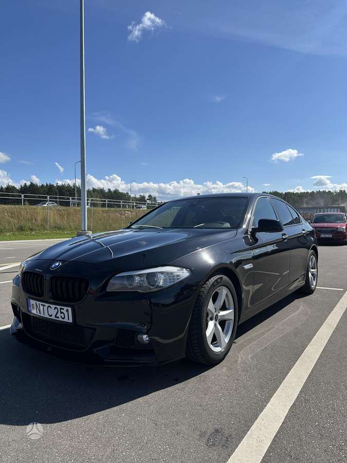 BMW 520, 2.0 l., Седан