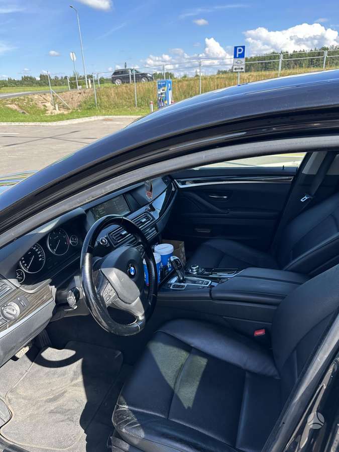 BMW 520, 2.0 l., Седан