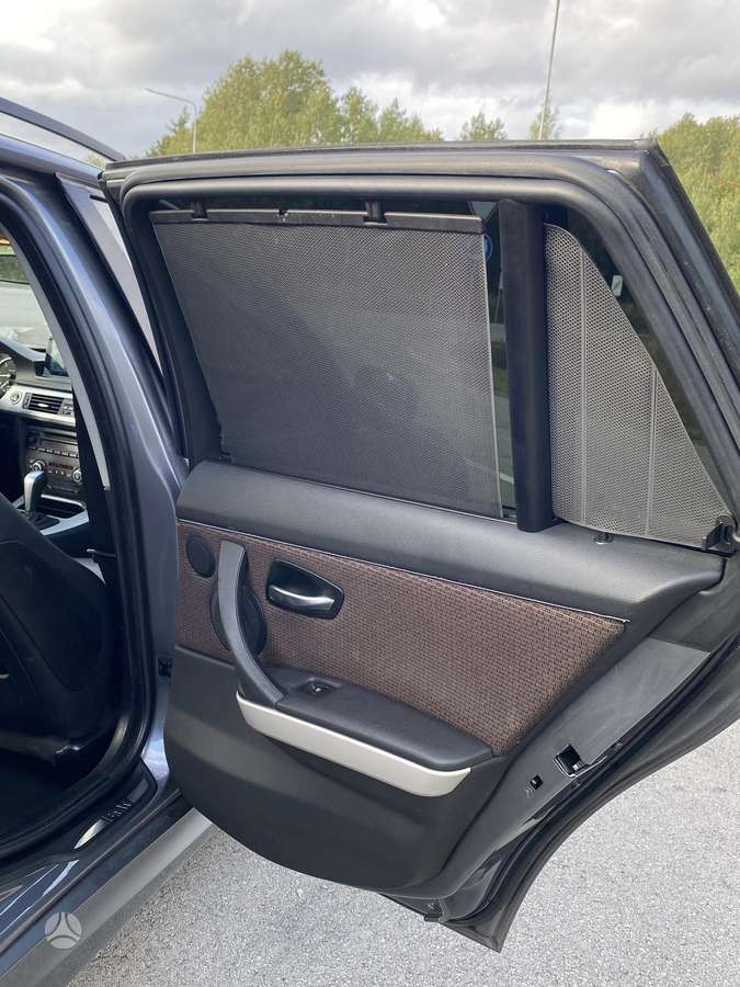 BMW 320, 2.0 l., wagon