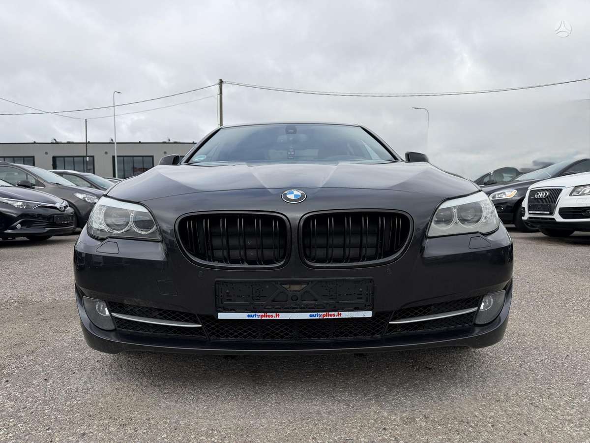 BMW 520, 2.0 l., sedanas