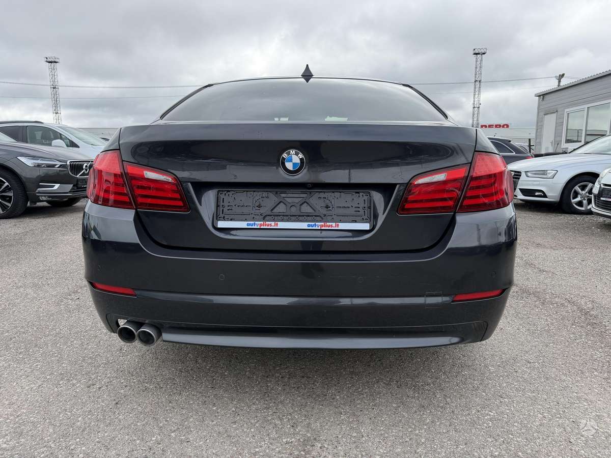 BMW 520, 2.0 l., sedanas