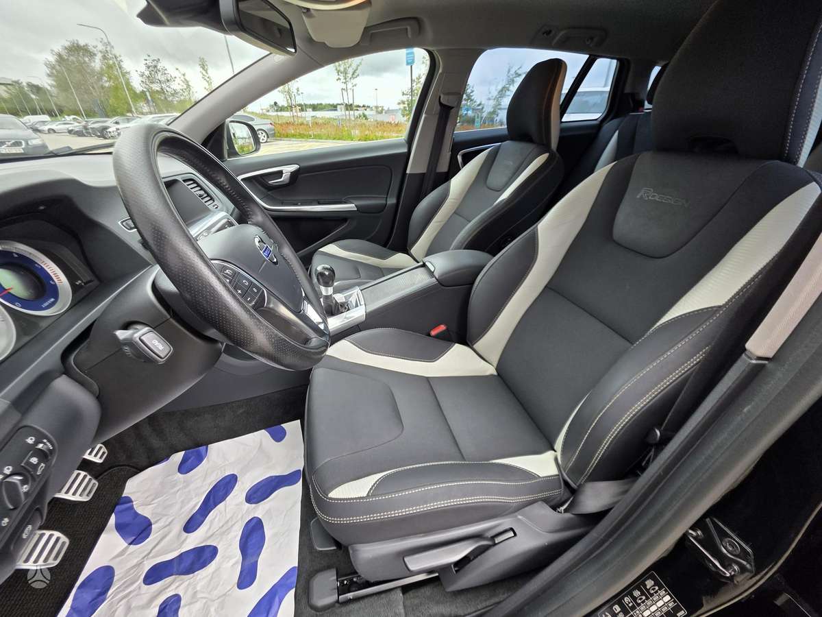 Volvo V60, 2.4 l., universalas