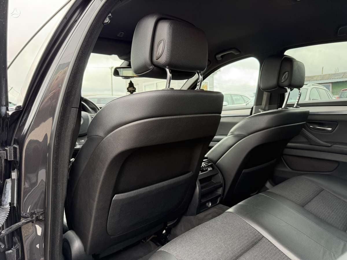 BMW 520, 2.0 l., sedanas