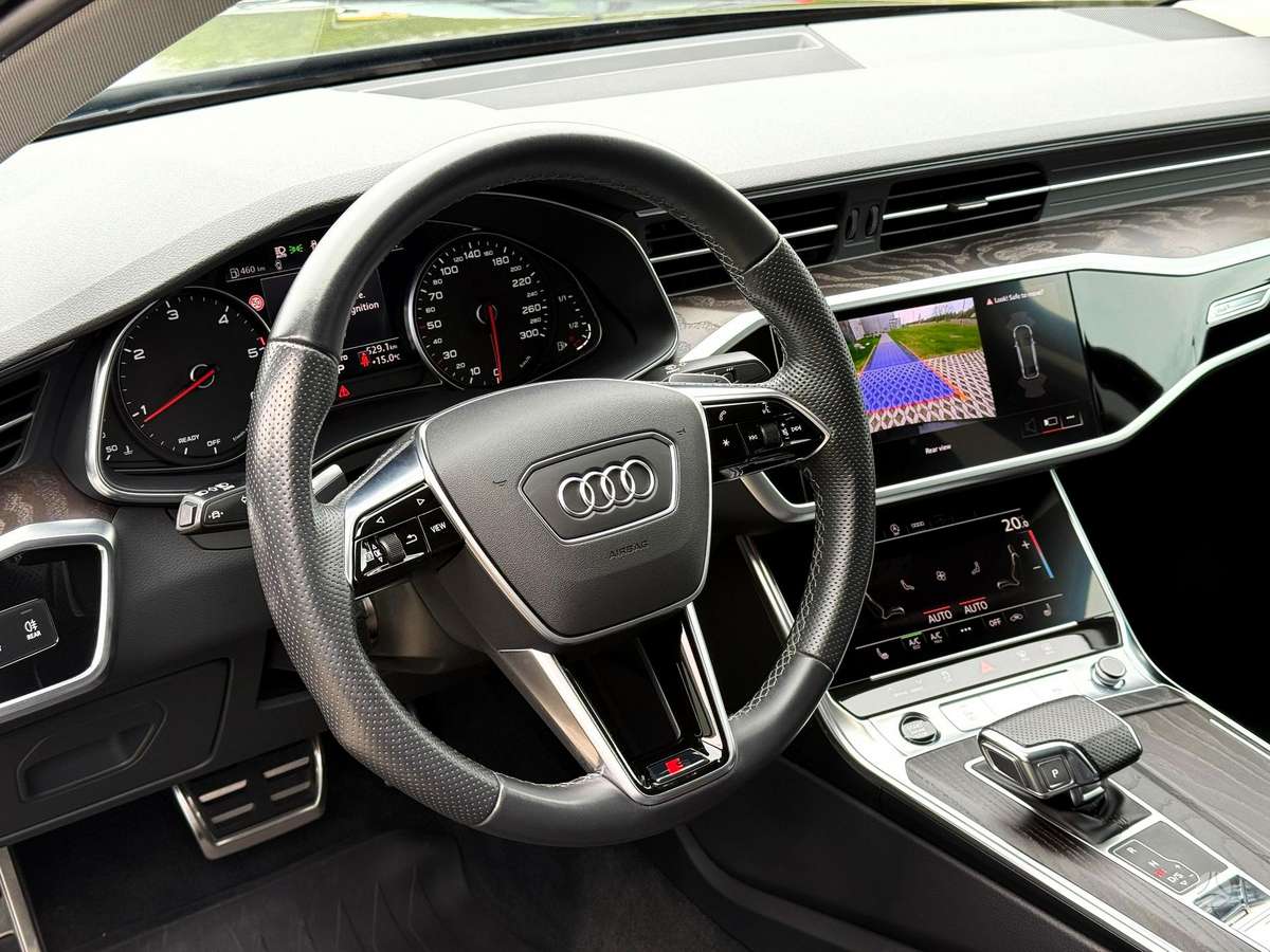 Audi A6, 2.0 l., Седан