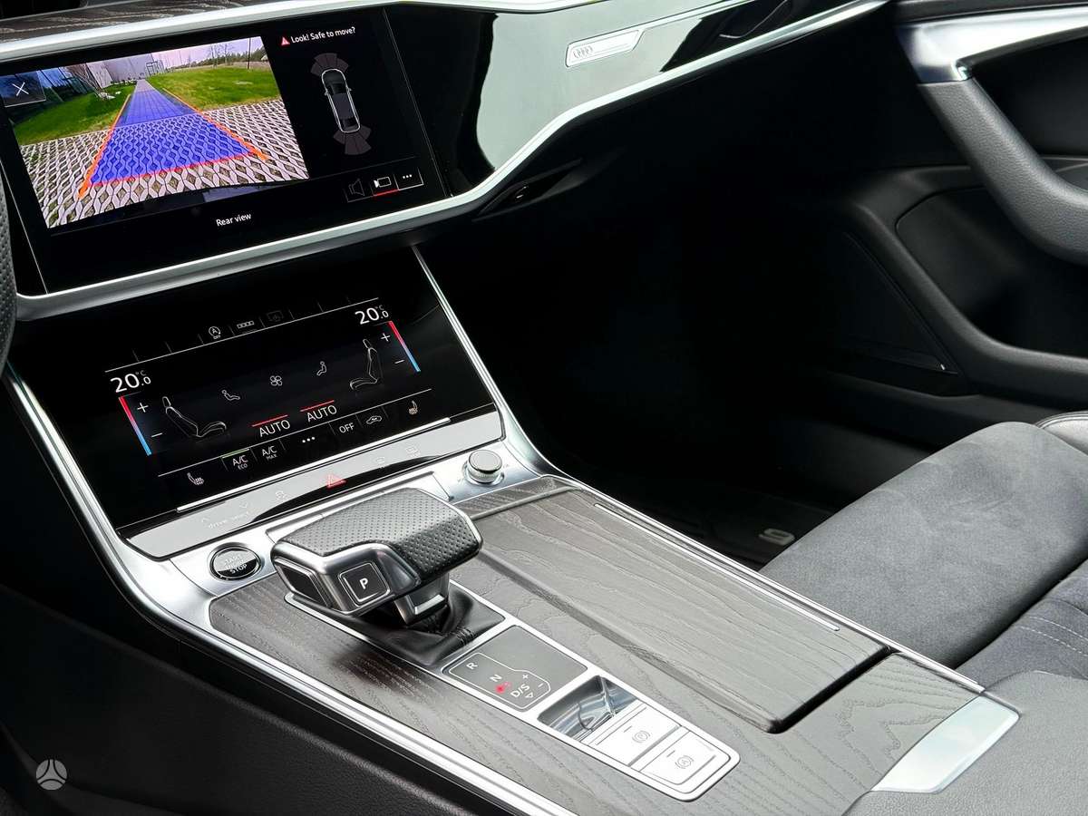 Audi A6, 2.0 l., Седан