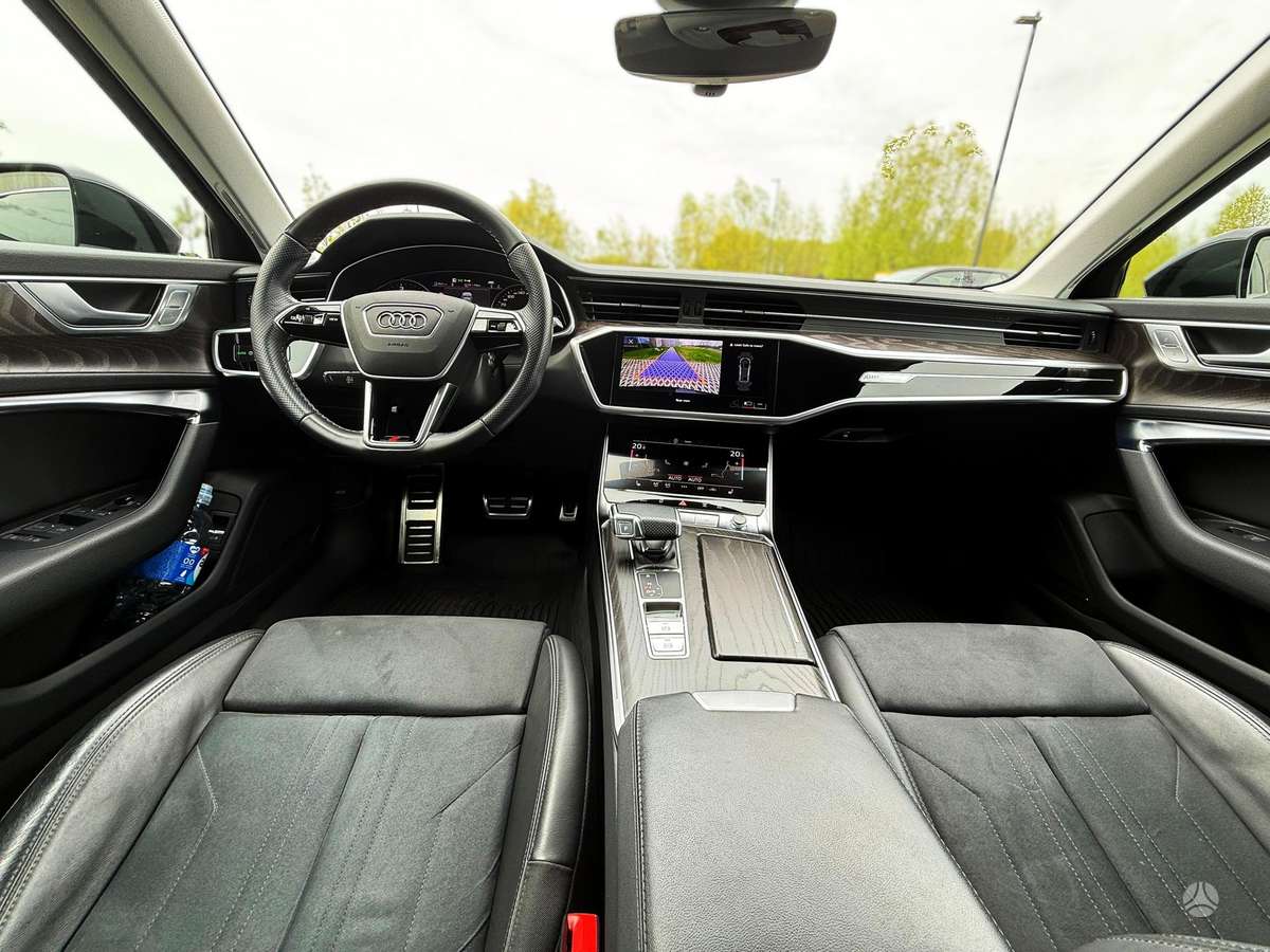 Audi A6, 2.0 l., Седан