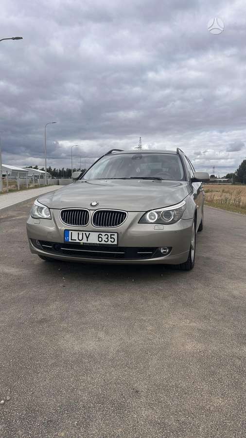 BMW 530, 3.0 l., wagon