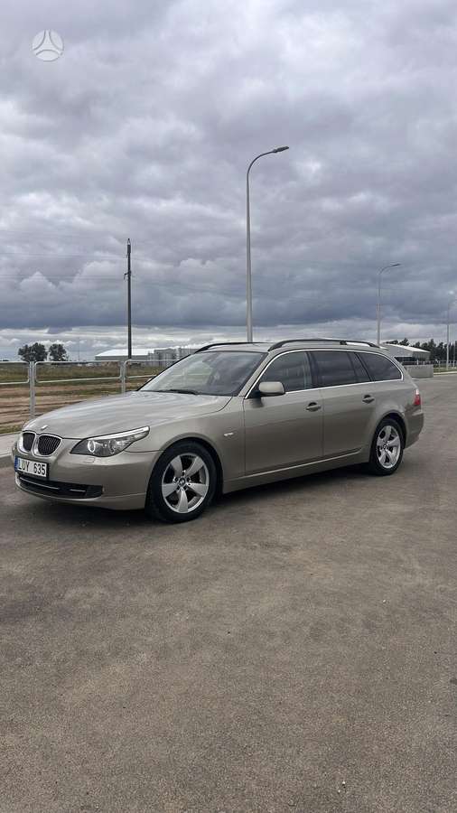 BMW 530, 3.0 l., wagon