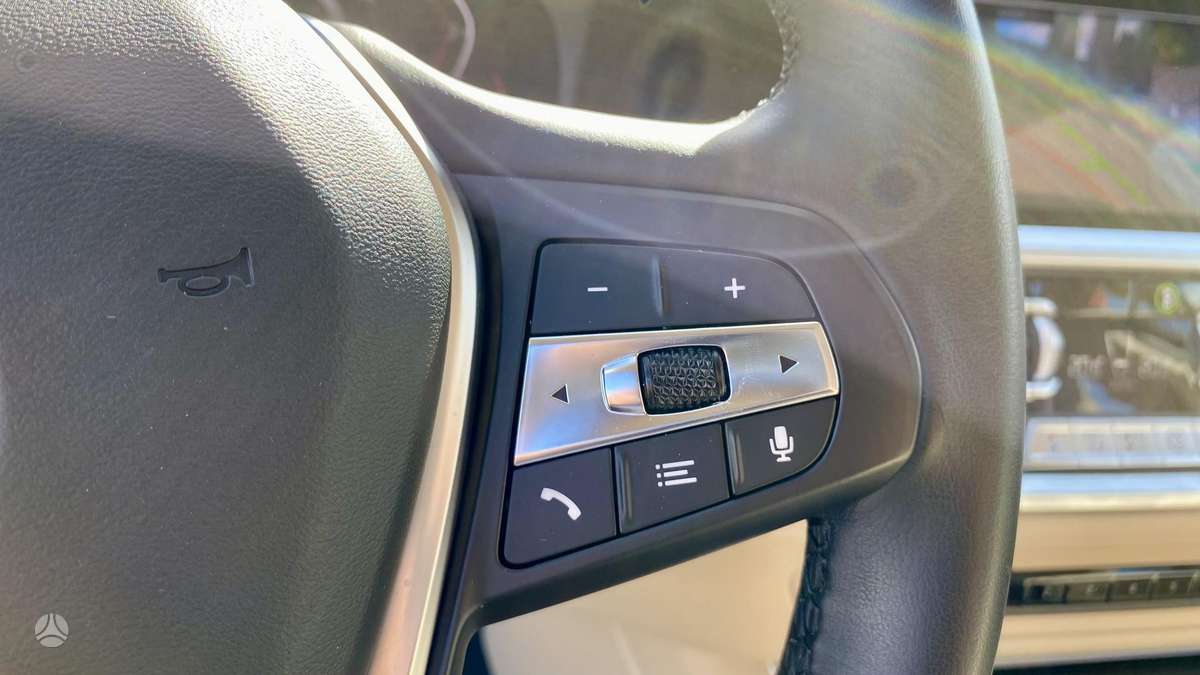 BMW 320, 2.0 l., Седан
