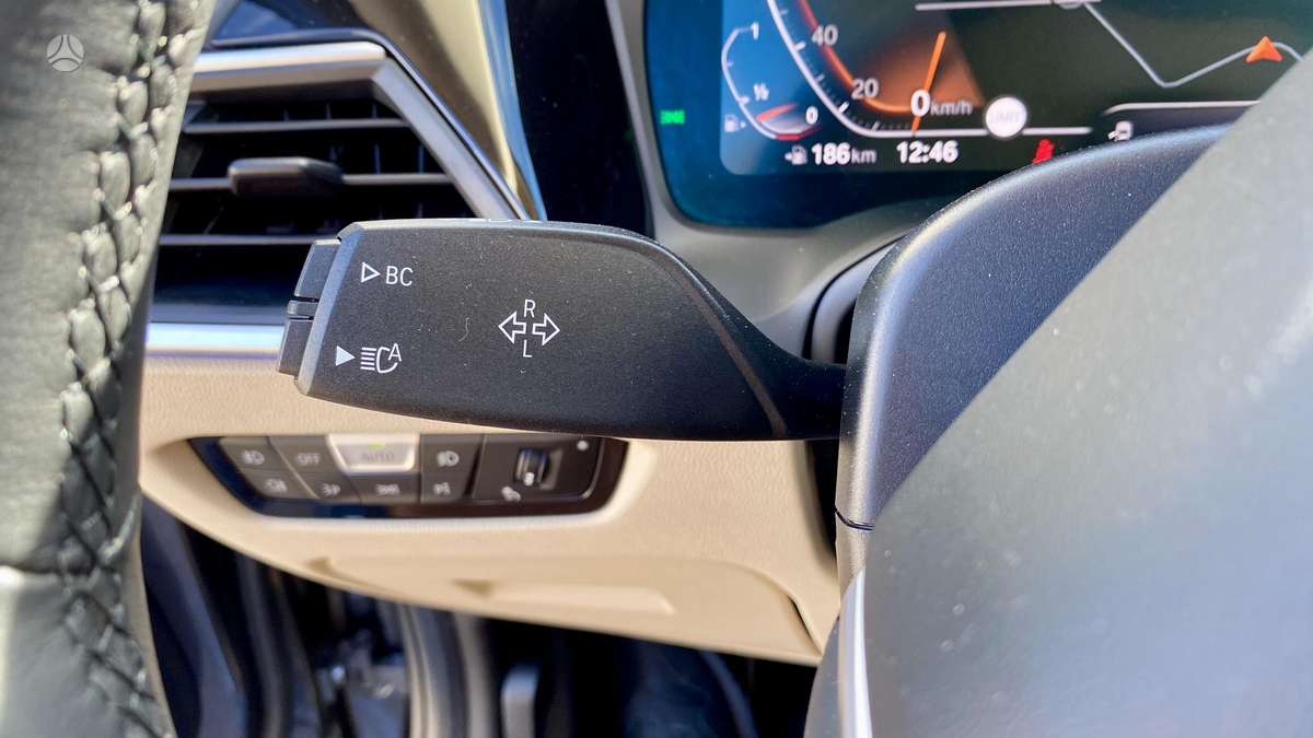 BMW 320, 2.0 l., Седан
