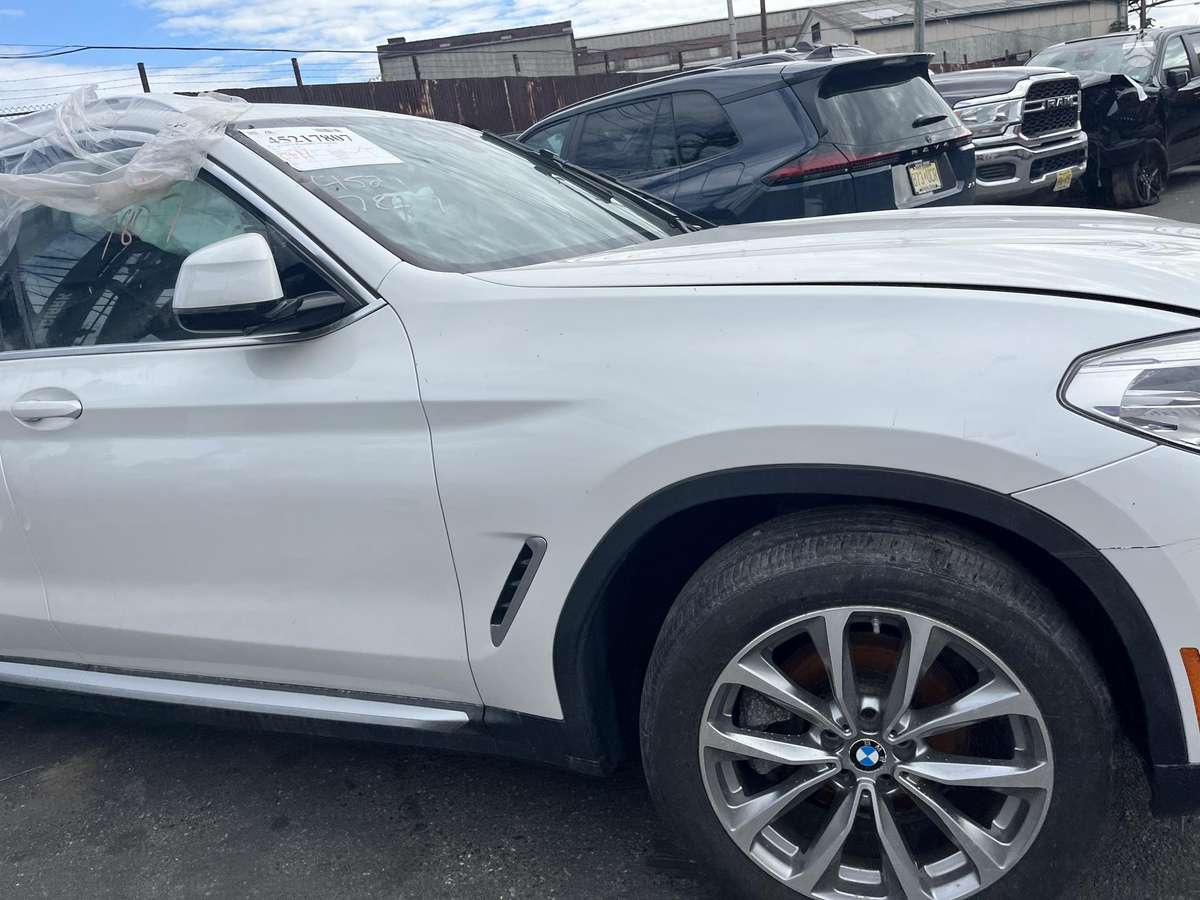 BMW X3, 2.0 l., Внедорожник / Кроссовер