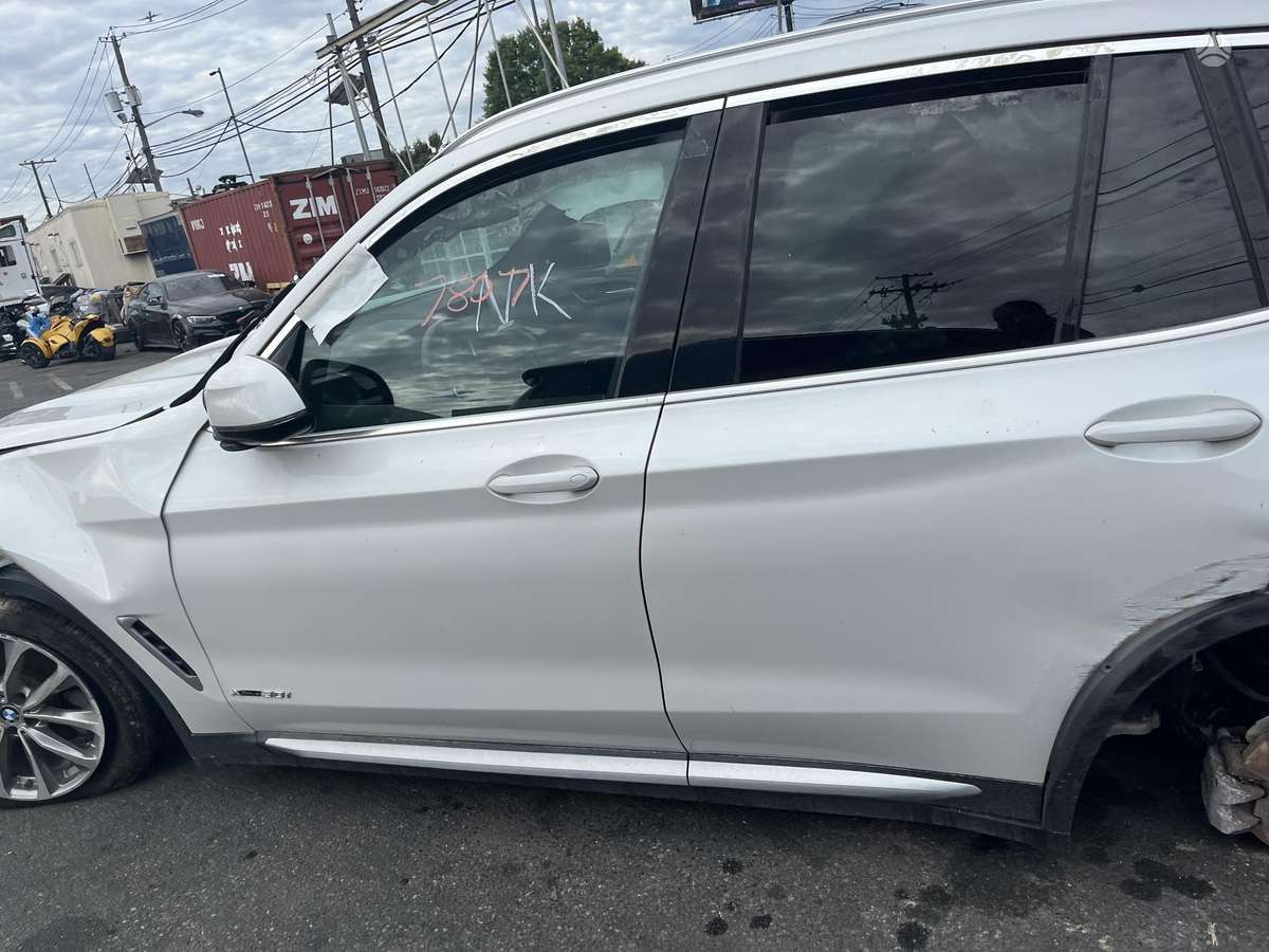 BMW X3, 2.0 l., Внедорожник / Кроссовер