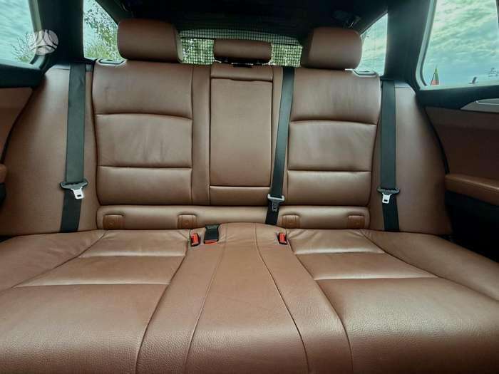 BMW 520, 2.0 l., wagon