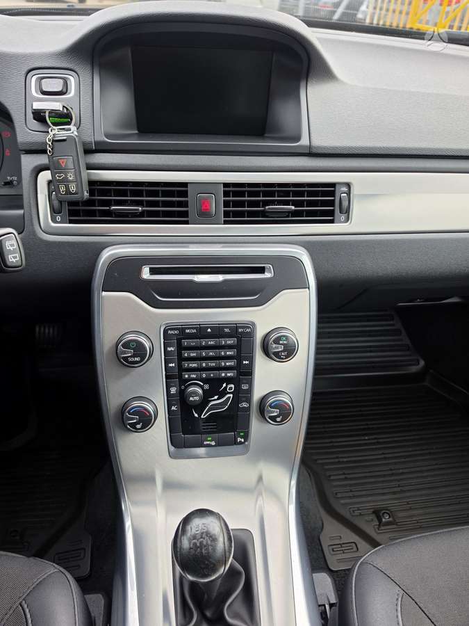 Volvo V70, 2.4 l., wagon