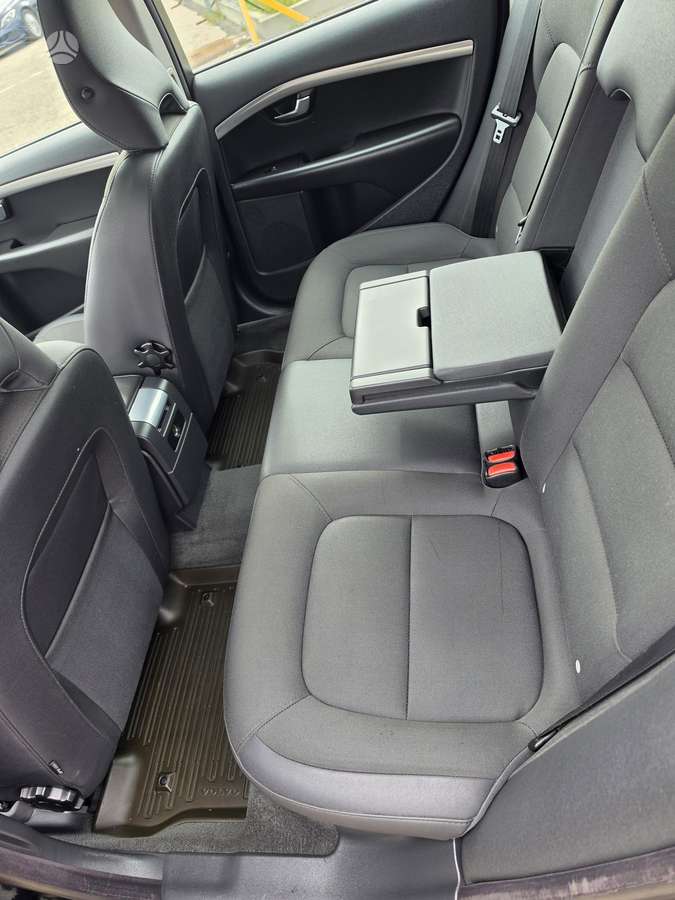Volvo V70, 2.4 l., wagon