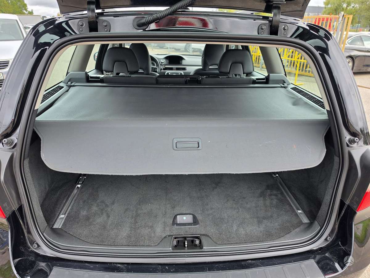 Volvo V70, 2.4 l., wagon