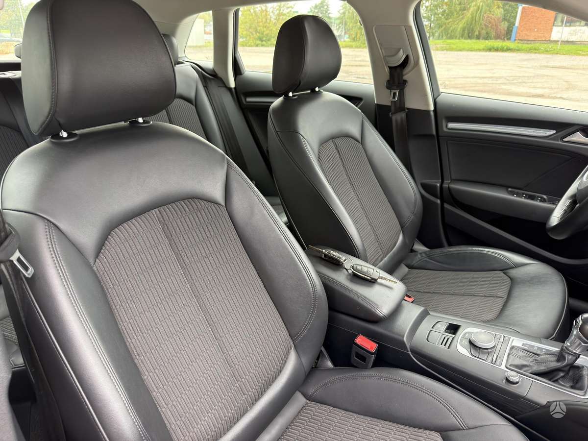Audi A3, 1.6 l., hatchback