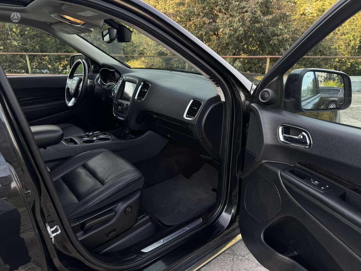 Dodge Durango, 3.6 l., off-road / crossover