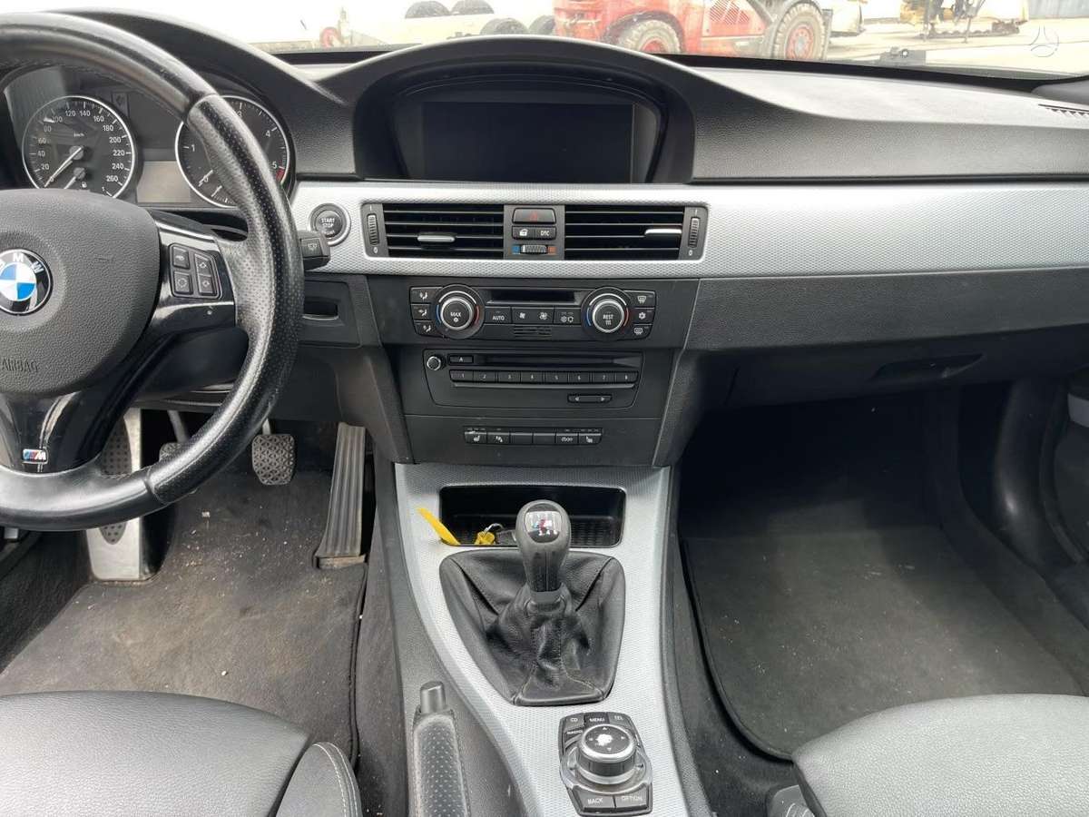 BMW 320, 2.0 l., wagon