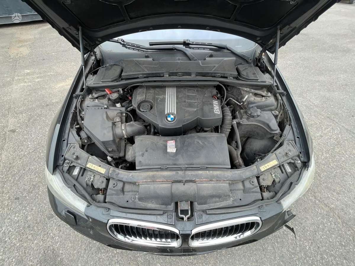 BMW 320, 2.0 l., wagon