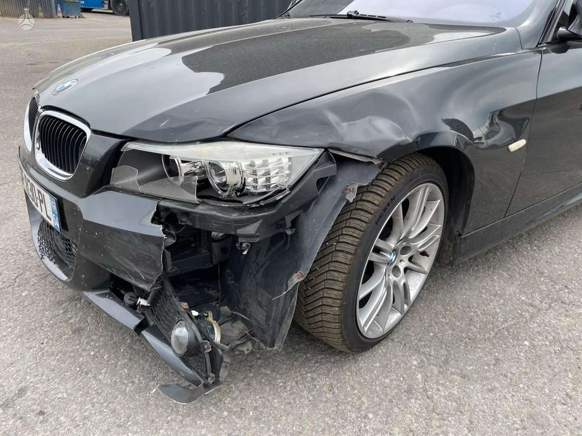 BMW 320, 2.0 l., wagon