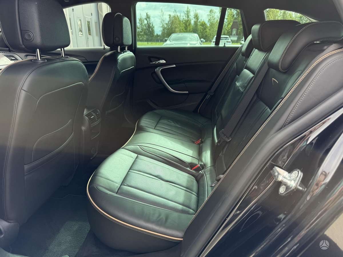 Opel Insignia, 2.0 l., wagon