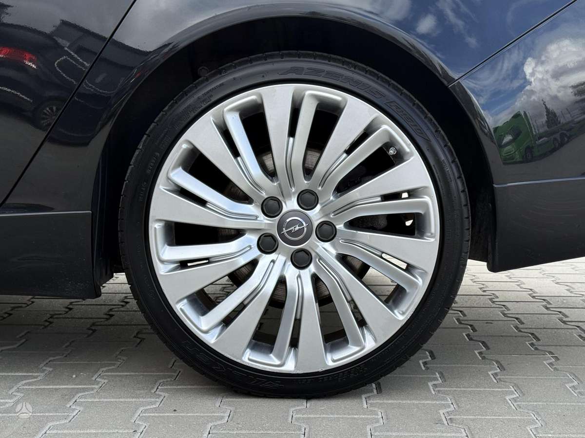 Opel Insignia, 2.0 l., wagon