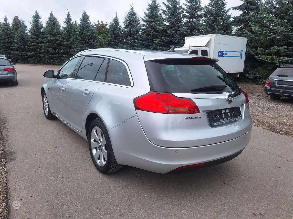 Opel Insignia, 2.0 l., Универсал