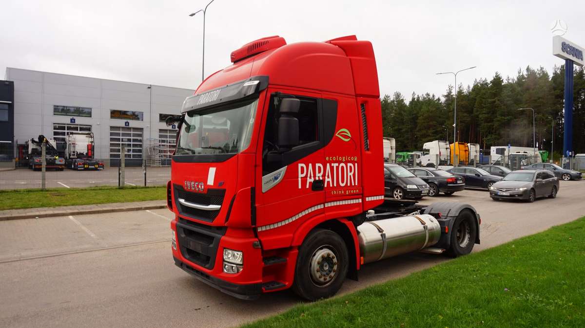 Iveco Stralis 460 Retarder, double sleeper
