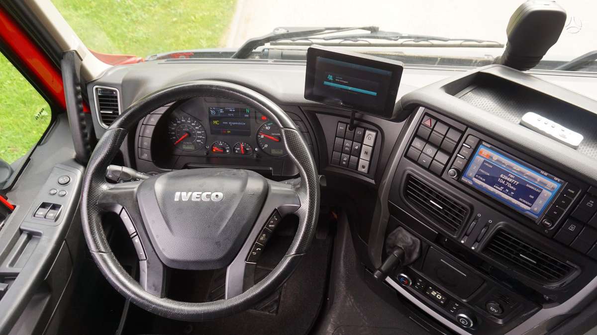 Iveco Stralis 460 Retarder, double sleeper