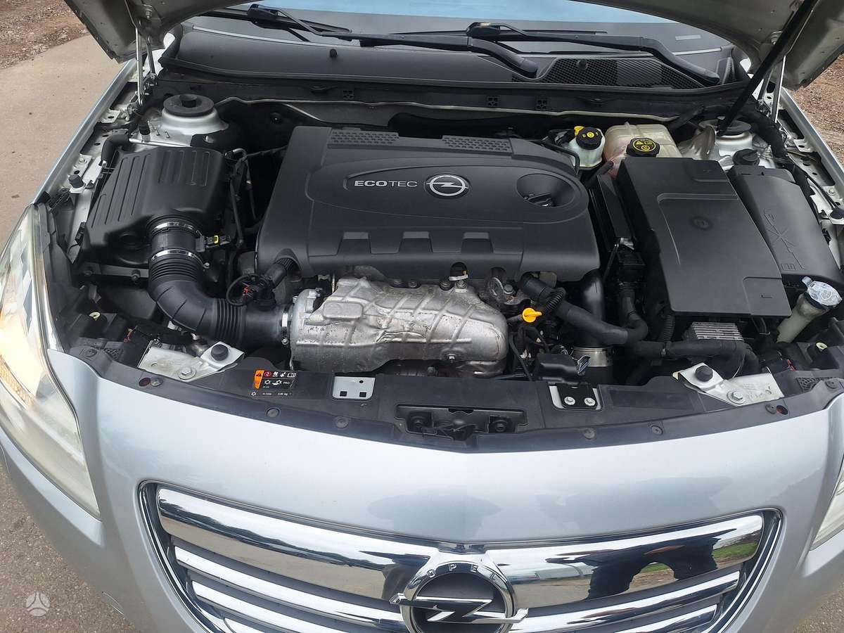 Opel Insignia, 2.0 l., Универсал