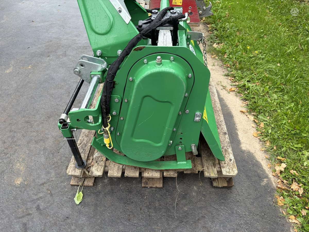 GEO IGNH-125, freza