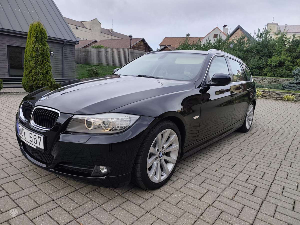 BMW 318, 2.0 l., wagon