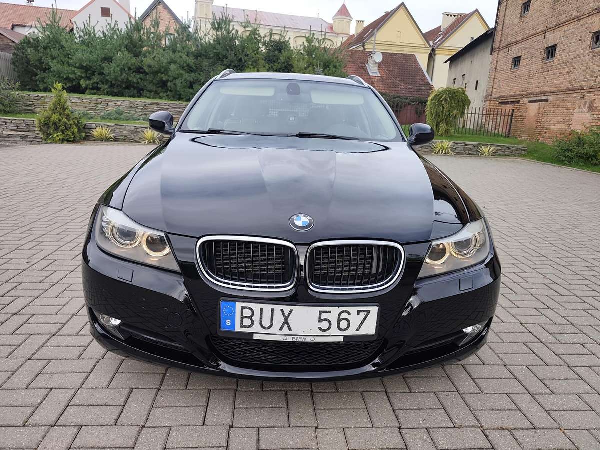 BMW 318, 2.0 l., universalas