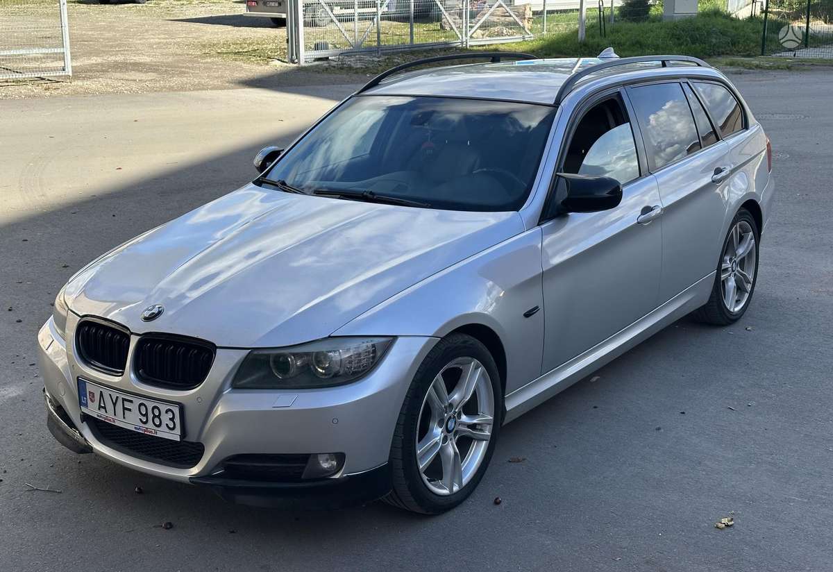 BMW 320, 2.0 l., wagon