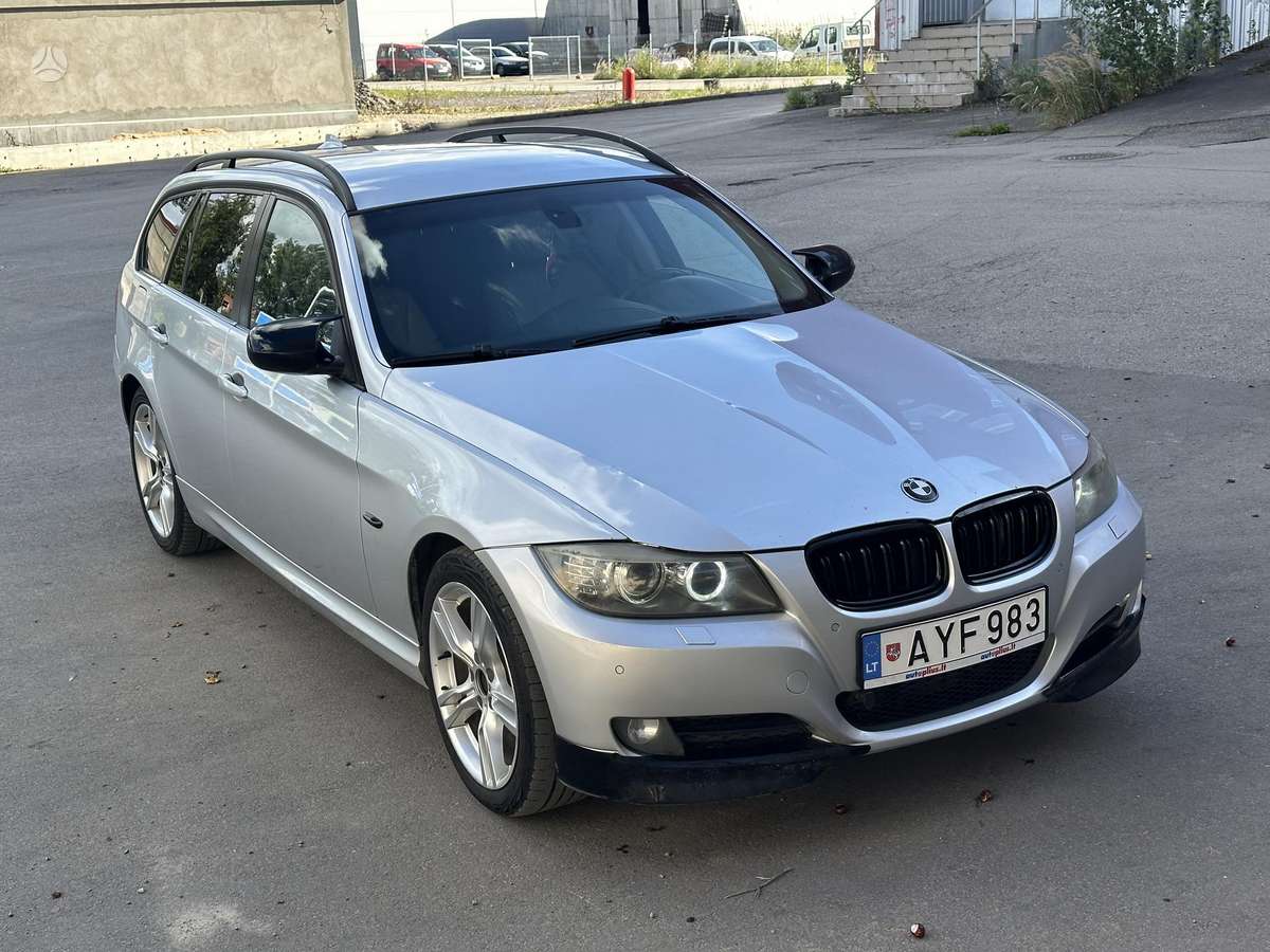 BMW 320, 2.0 l., wagon